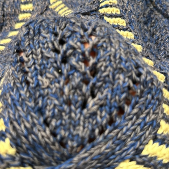 Vintage 90s Gant Cable Hand Knit Sweater - Picture 4 of 9